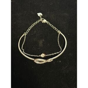 SWAROVSKI Hyperbola bangle Infinity, White, Rhodium plated